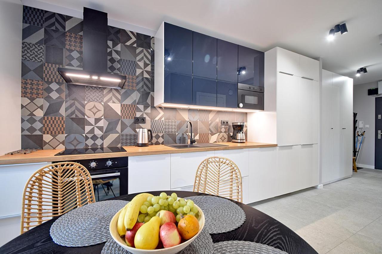 E-Apartament Nad Morzem Apartamentuj 미엘노 외부 사진